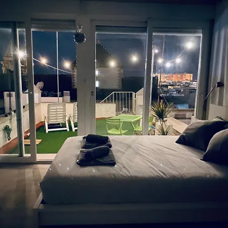 Atico 360 * 加的斯